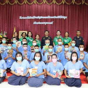 กิจกรรมบริการวิชาการสู่ชุมชน  “ Mobile library services ” กรณีการจัดอบรมเชิงปฏิบัติการสำหรับผู้ช่วยบรรณารักษ์ ห้องสมุดญาณสัมปันโน เรือนจำกลางอุดรธานี